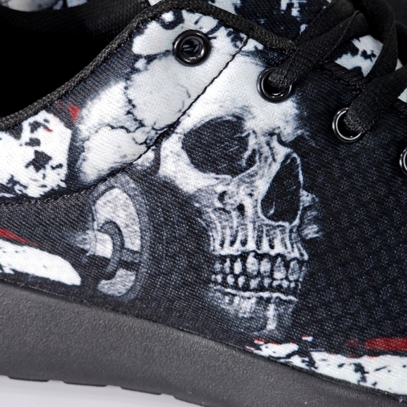 Men’s Gothic ✦ Skull Sneakers ✦ Black White Canvas Lace-Up Alt-Core Shoes NWT 10 - Picture 6 of 17
